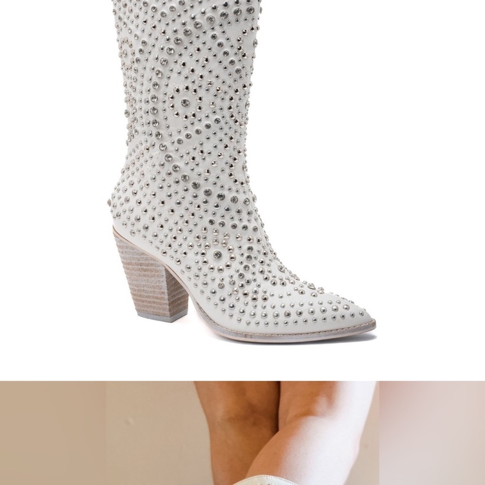 Elegant White Studded Women's Boots